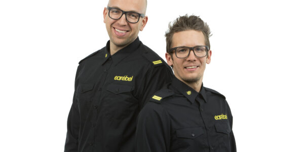 Porträtfoto der earebel Gründer Didi Hirsch und Manuel Reisacher